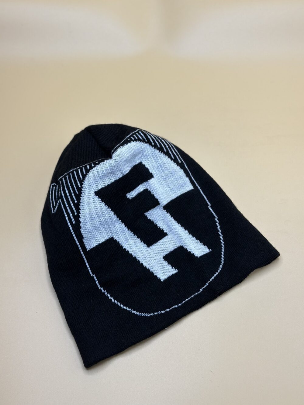 FH húfa