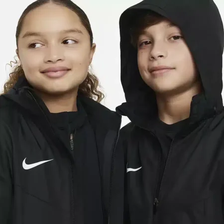 Nike regnjakki svartur barnastærð Storm-FIT Academy23 Big Kids' Soccer Rain Jacket - Image 7