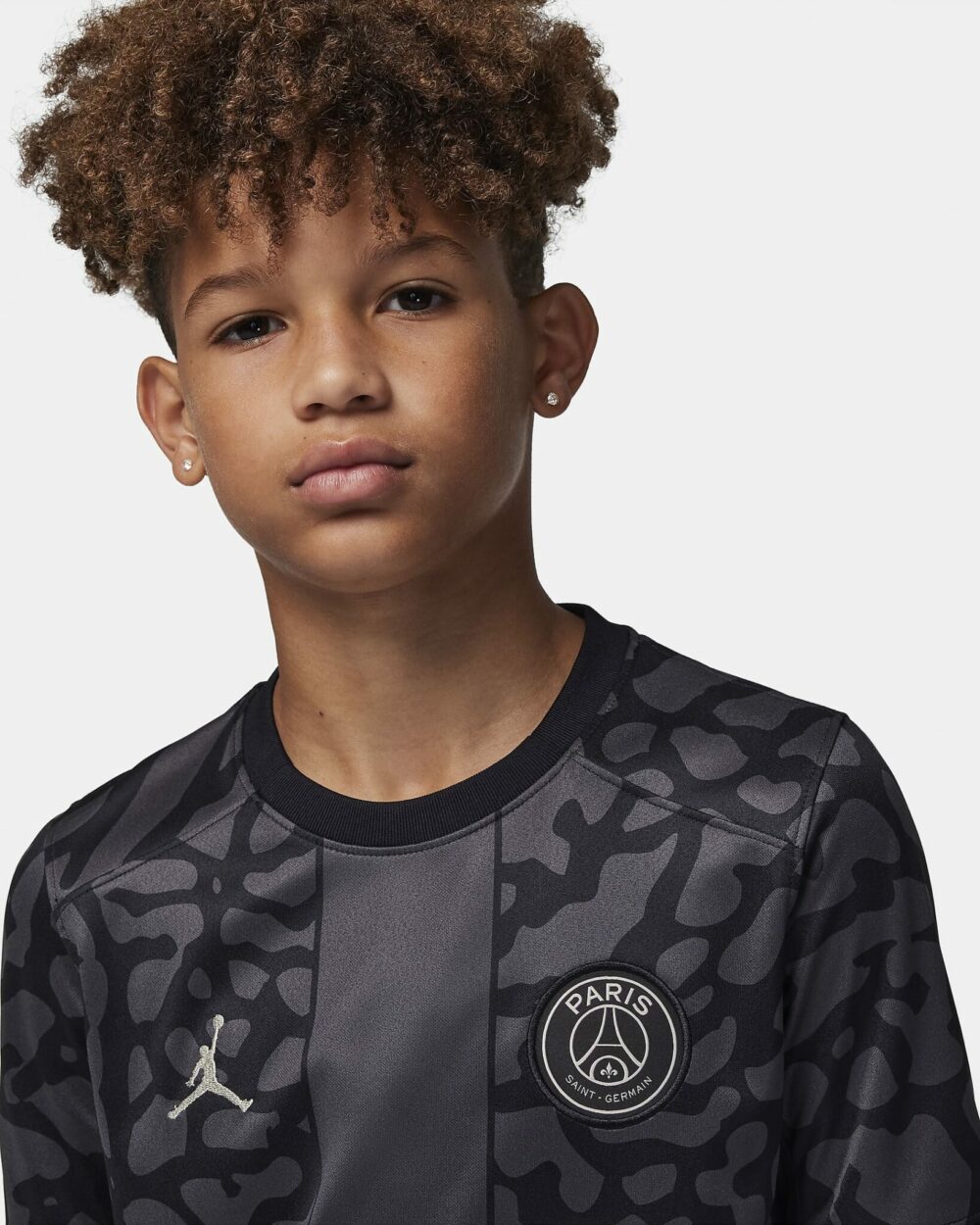 Paris Saint-Germain 2023/24 Stadium Third Big Kids' Jordan Dri-FIT Soccer Jersey - Image 3