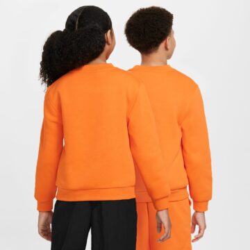 Nike Sportswear Club Fleece Older Kids' Sweatshirt appelsinugul - Image 7