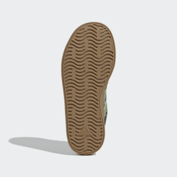 Adidas VL COURT Lion King - Image 3