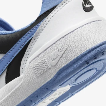 Nike Full Force Low Older Kids' Shoes - Image 3