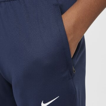 Nike Dri-FIT Strike Older Kids Football Pants - Image 3