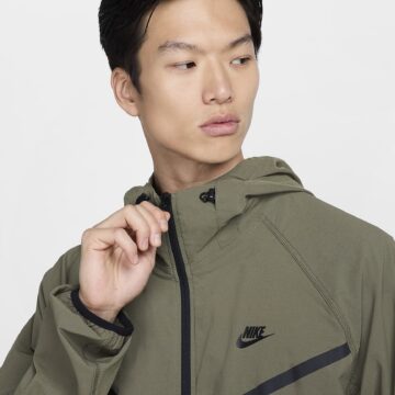 Nike Tech Mens Woven Jacket