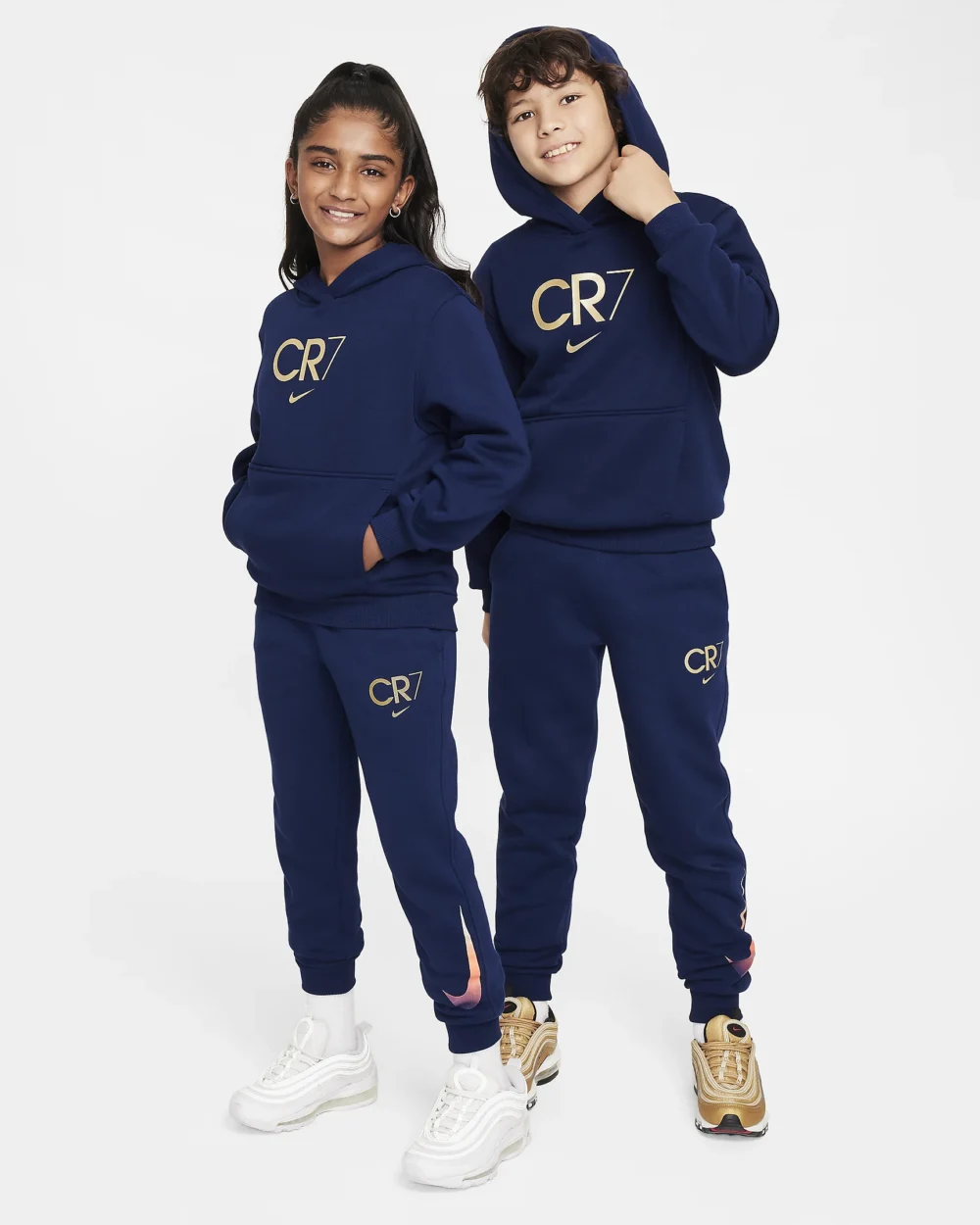 CR7 Club Fleece Older Kids Football Joggers- Ronaldo - Image 5