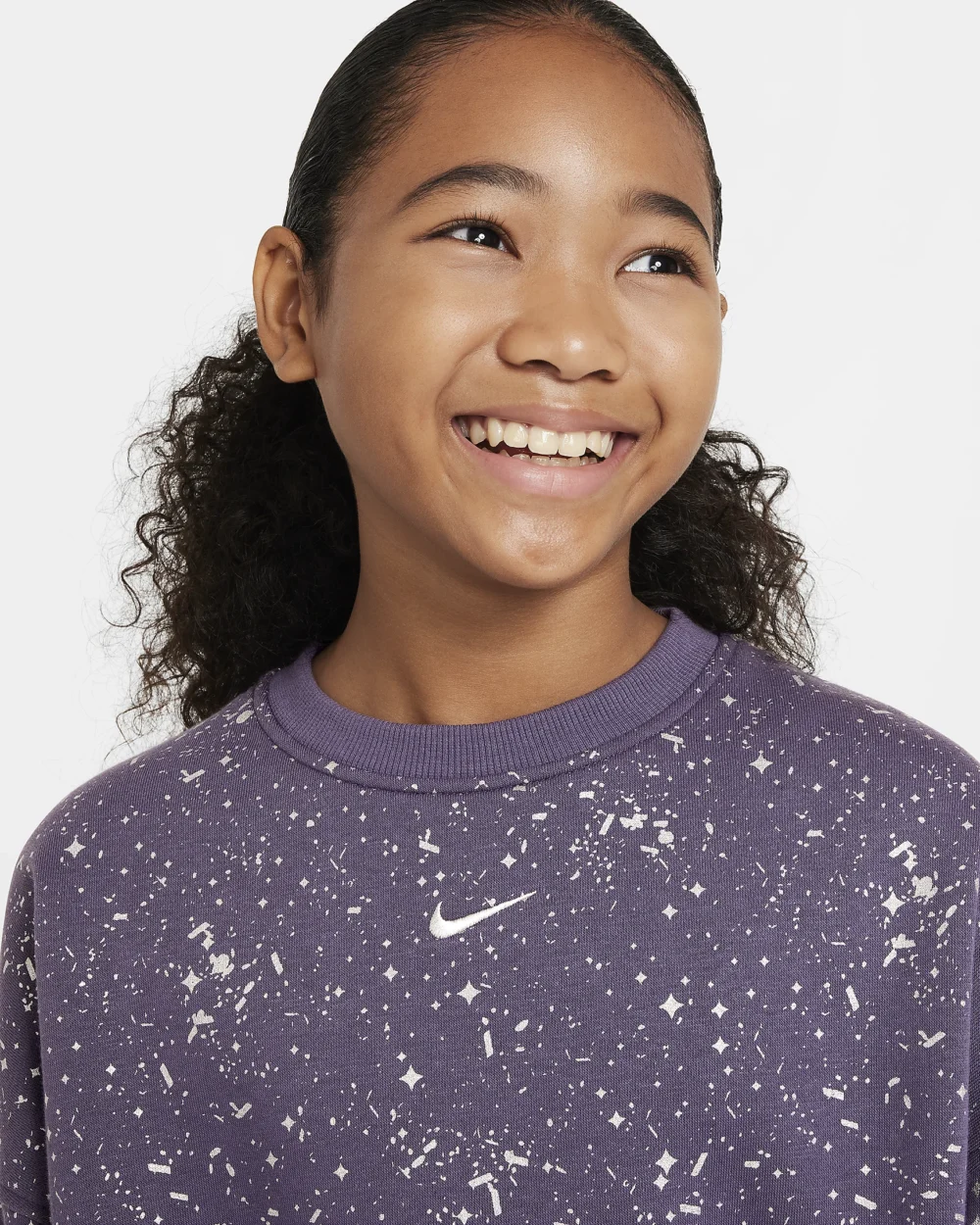 Nike Sportswear Club Fleece Older Kids (Girls) Crew-Neck Sweatshirt