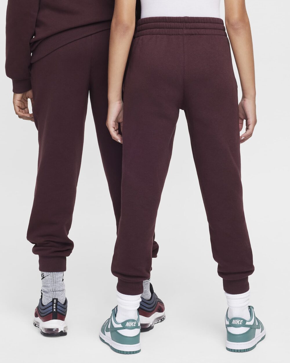 Nike Sportswear Club Fleece Older Kids Joggers - Image 4