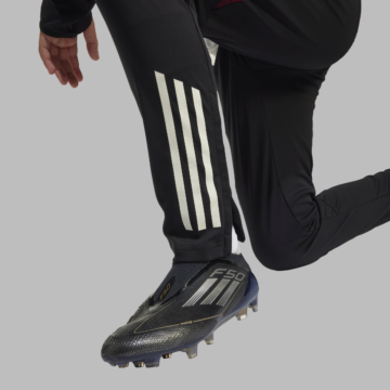 adidas Manchester United Tiro 24 Training Pants Kids - Image 3