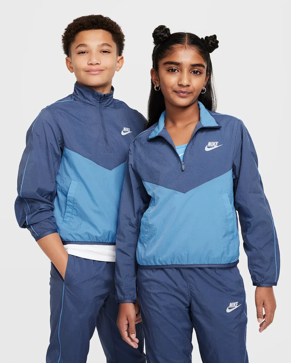 Nike Sportswear Older Kids Tracksuit - Image 2