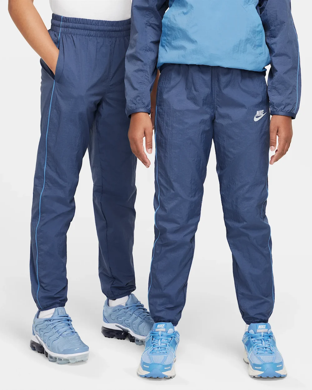 Nike Sportswear Older Kids Tracksuit - Image 3