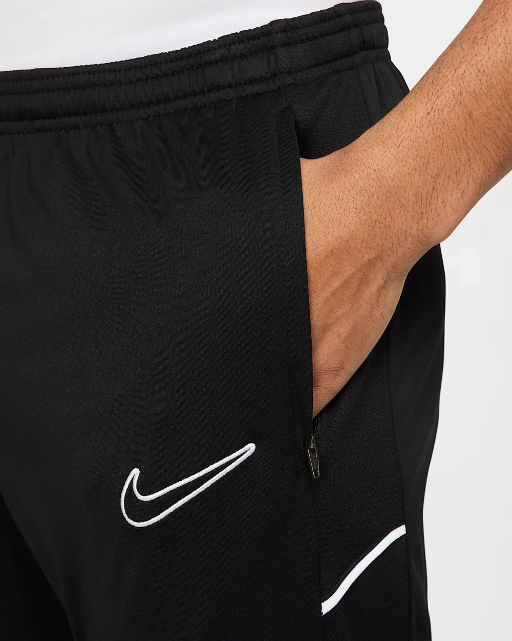 Nike Academy Mens Dri-FIT Football Pants 25 - Image 4