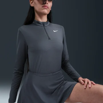 Nike Victory Womens Dri-FIT UV Protection 1/4-Zip Golf Top