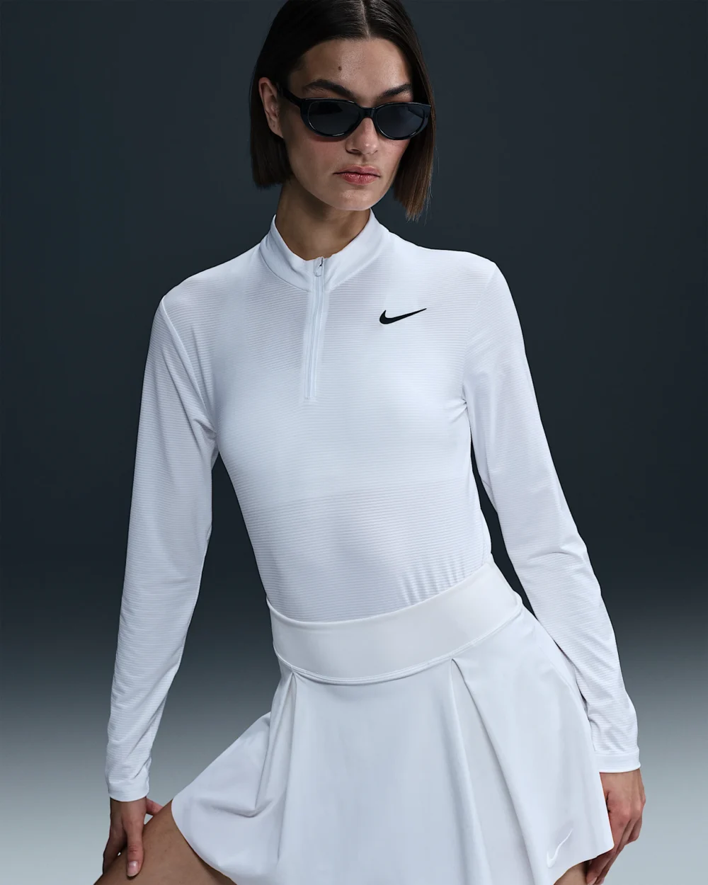 Nike Victory Womens Dri-FIT UV Protection 1/4-Zip Golf Top