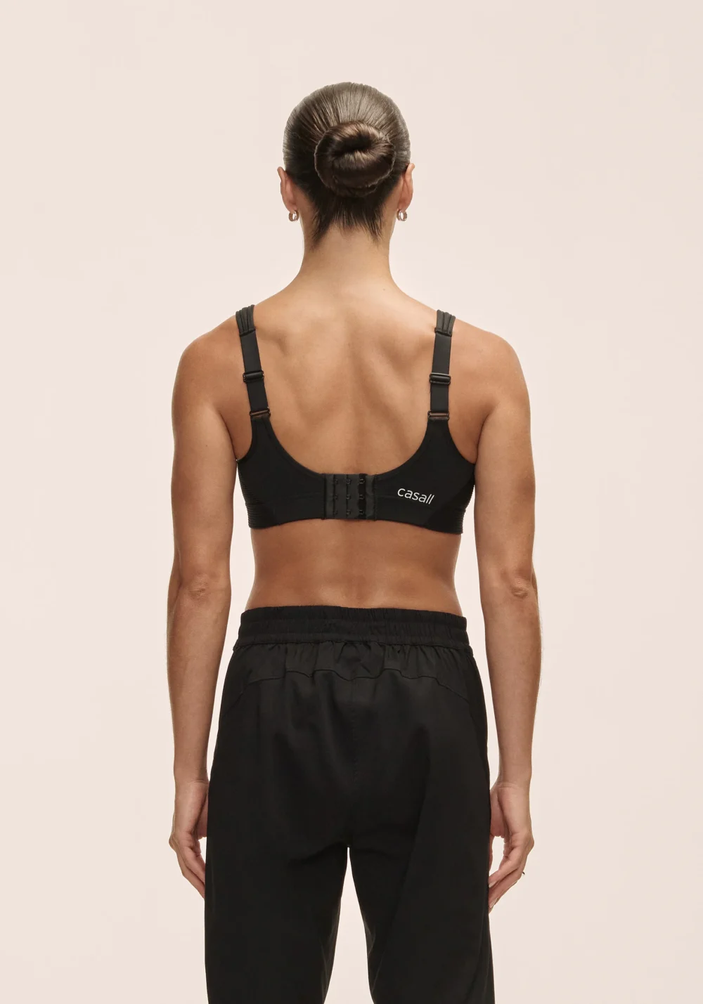 Casall toppur Pulse Sports Bra - Black HIGH SUPPORT