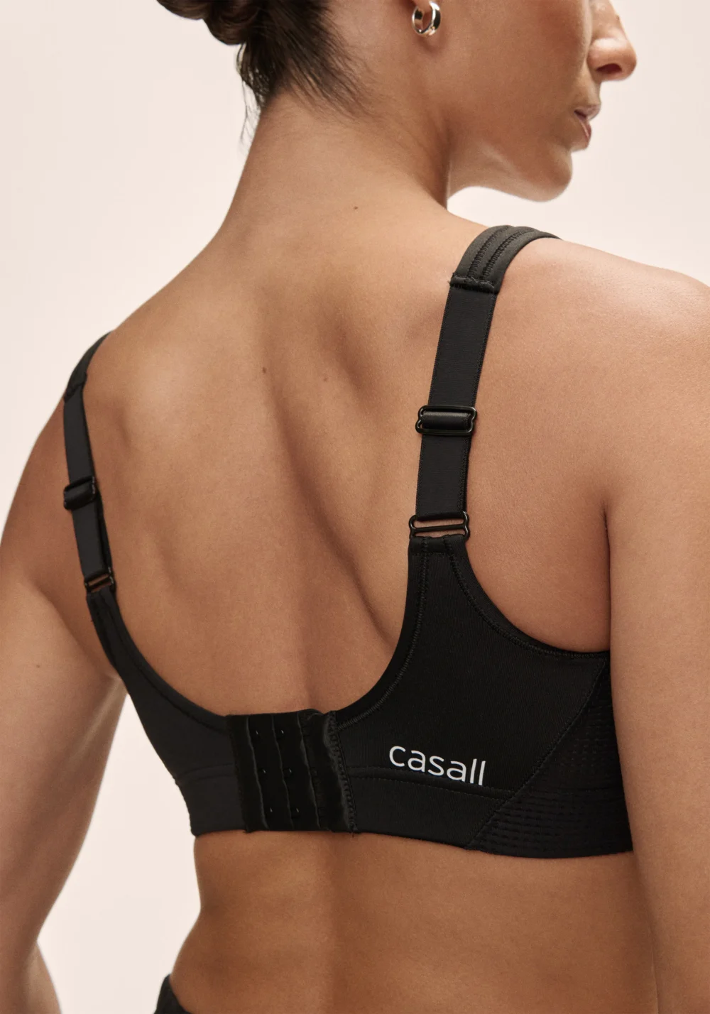 Casall toppur Pulse Sports Bra - Black HIGH SUPPORT - Image 5