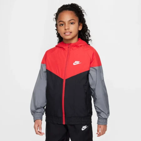 NIKE Sportswear Windrunner jakki með flísfóðri