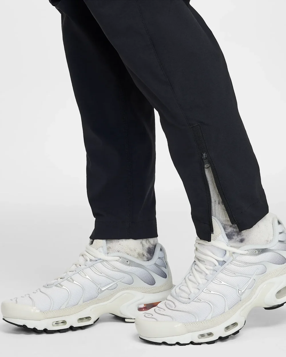 Nike Tech Big Kids (Boys) Woven Pants - Image 3