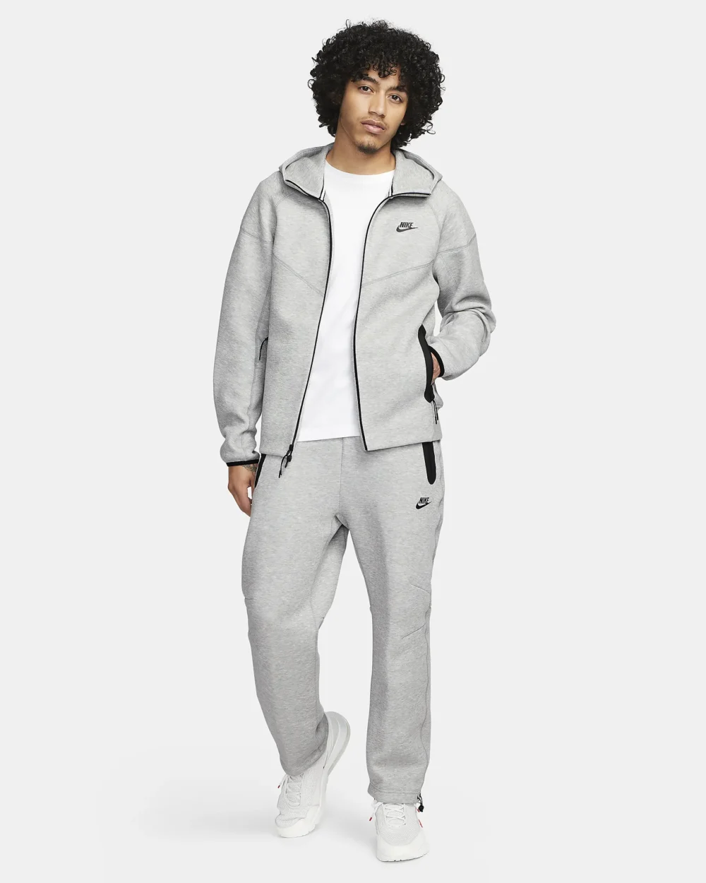 Nike Sportswear TechFleece Windrunner Men's Full-Zip Hoodie GRÁTT - Image 5