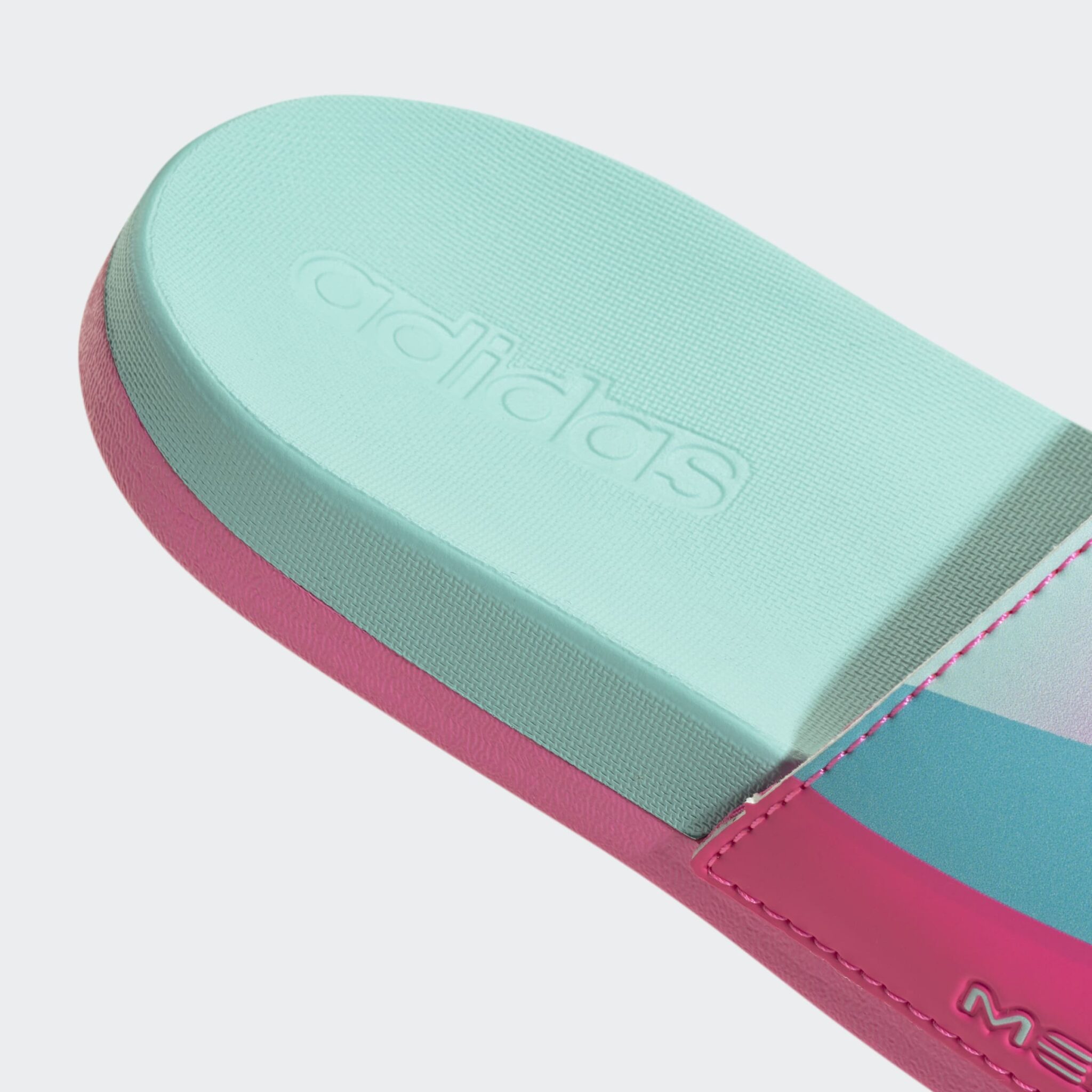 ADILETTE COMFORT MESSI K INNISKÓR BARNA - Image 10