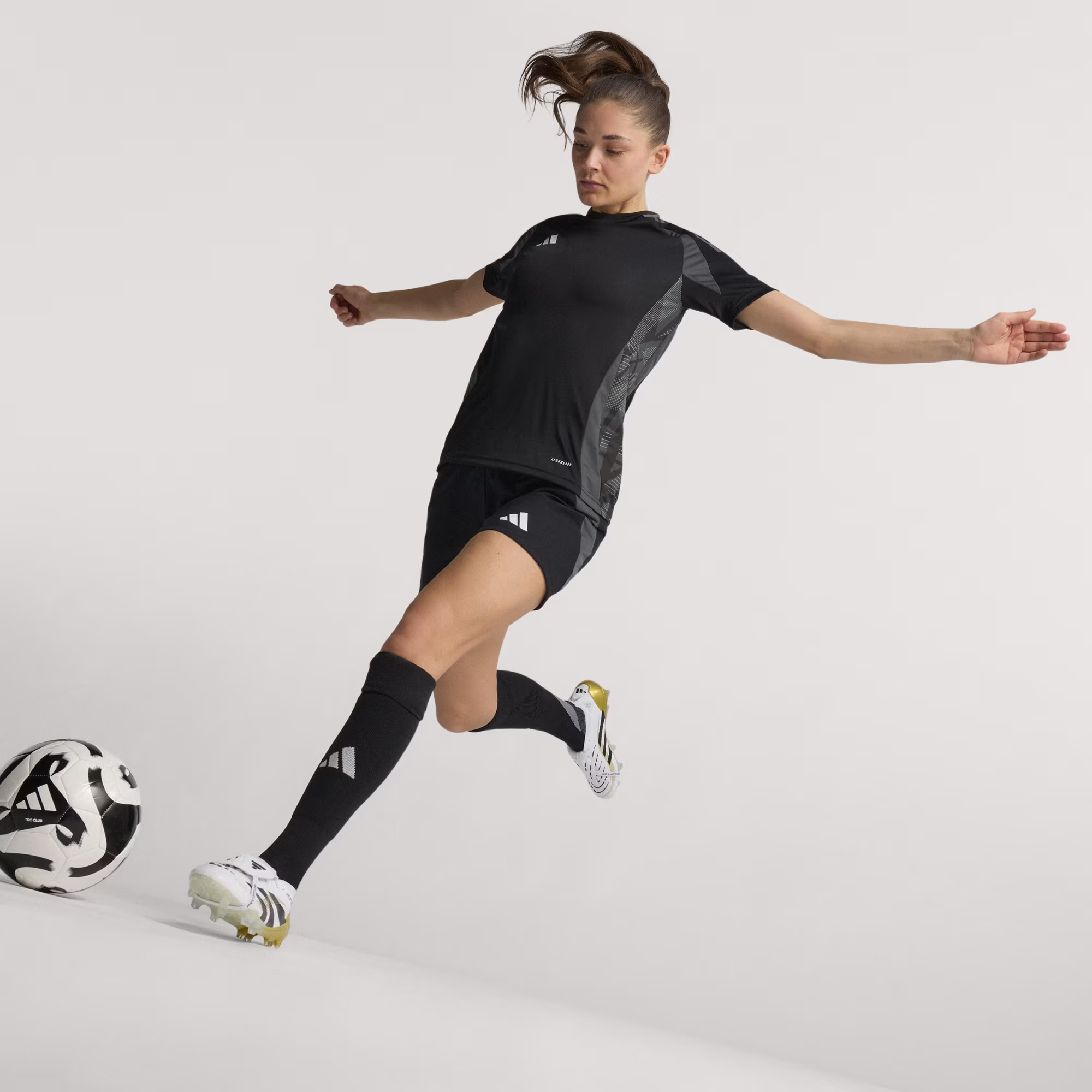 ADIDAS PREDATOR ELITE FOLD-OVER TONGUE FIRM GROUND CLEATS - Image 3