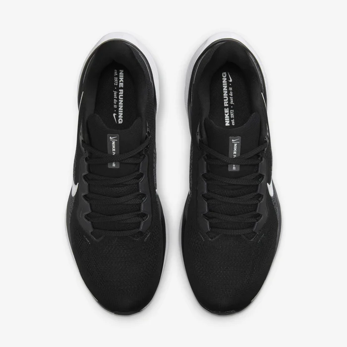 Nike Cosmic Runner Big Kids Road Running ... - Image 6