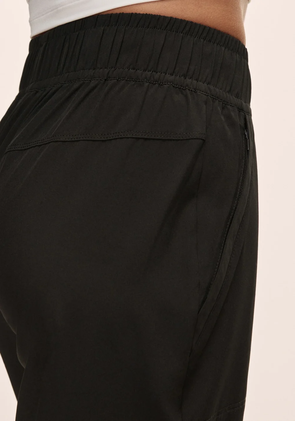 Casall Everywhere Woven Pant - Black - Image 3