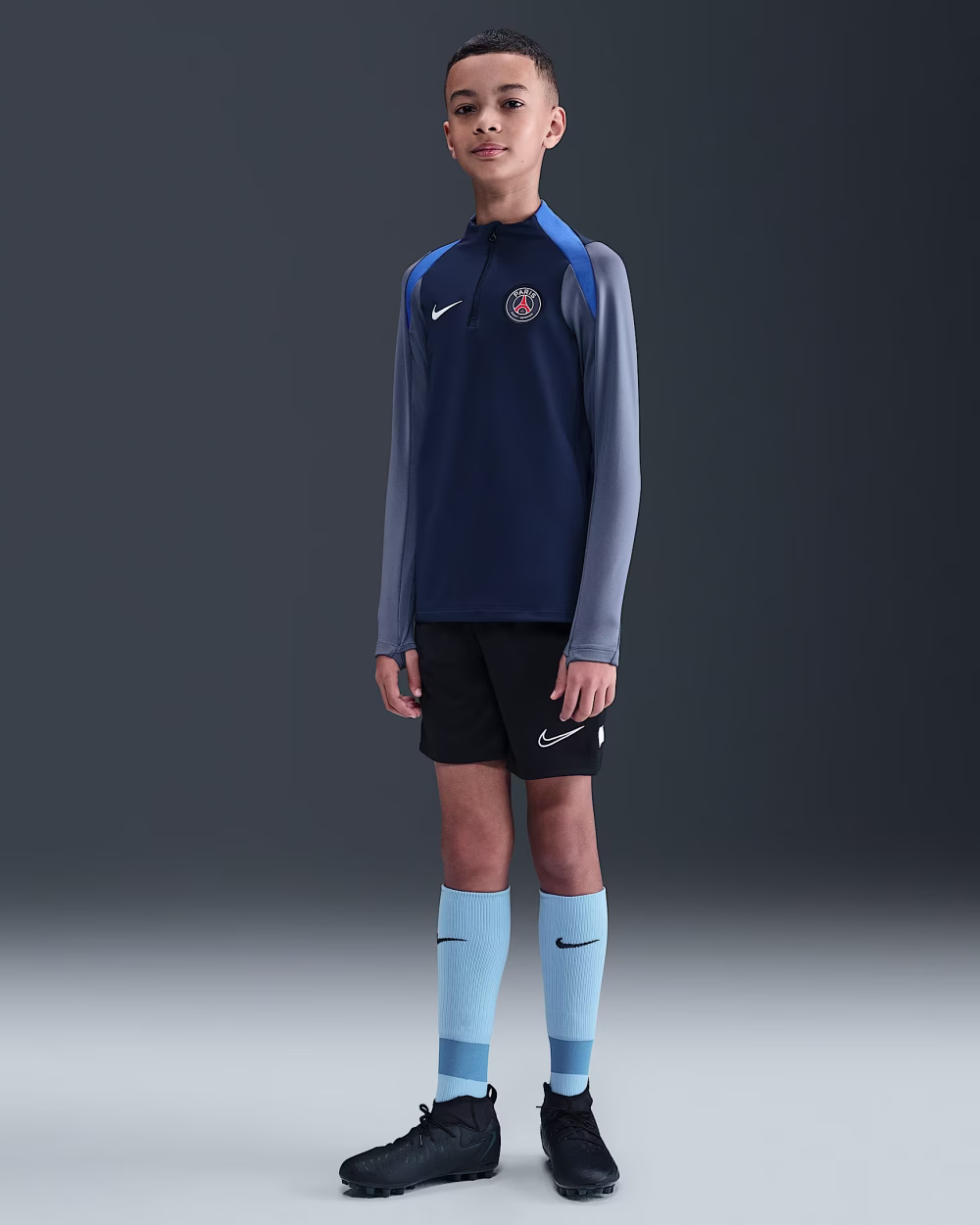 Paris Saint-Germain Strike Older Kids' Nike Dri-FIT Football Drill Top - Image 2