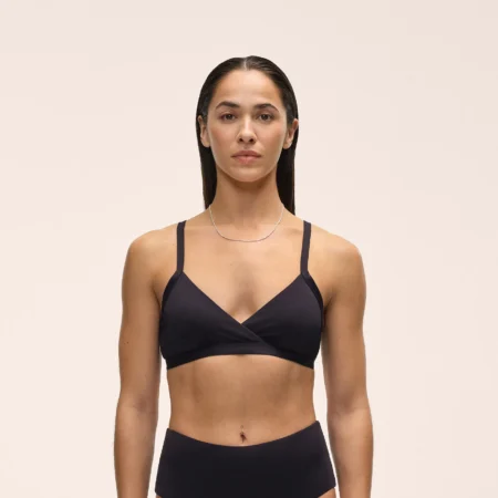 Casall Overlap Bikini Top - Black