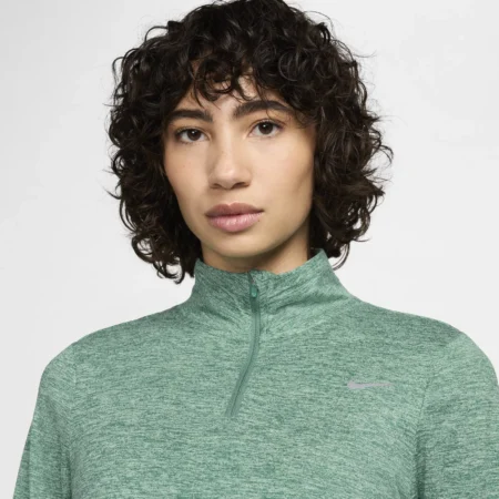 NIKE WMNS SWIFT ELEMENT DF UV HZ TOP GRÆN
