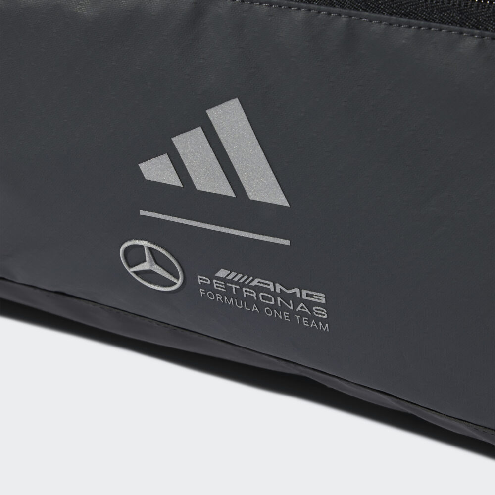 Mercedes - AMG Petronas Formula One Team taska - HYBRID DUFFLEBAG - Image 3