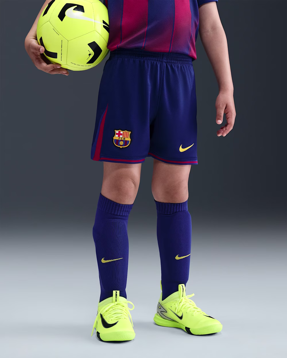 FC Barcelona 2025/26 Stadium Home Little Kids' Nike Soccer Replica 3-Piece Kit - Image 5