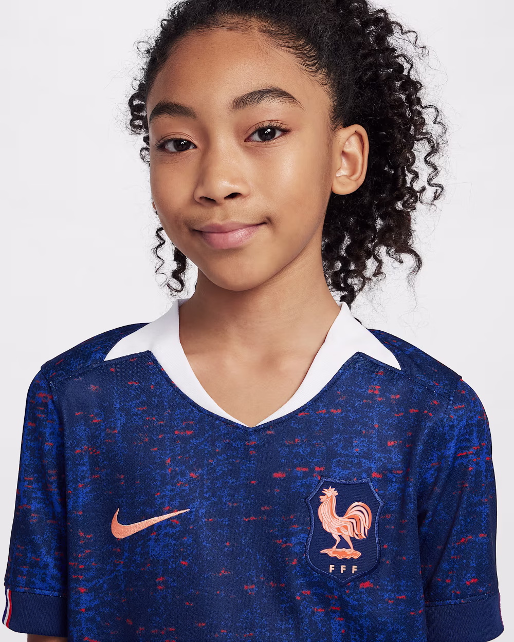 FFF 2025 Stadium Home (Womens Team) Big Kids Nike Dri-FIT Soccer Replica Jersey Frakkland