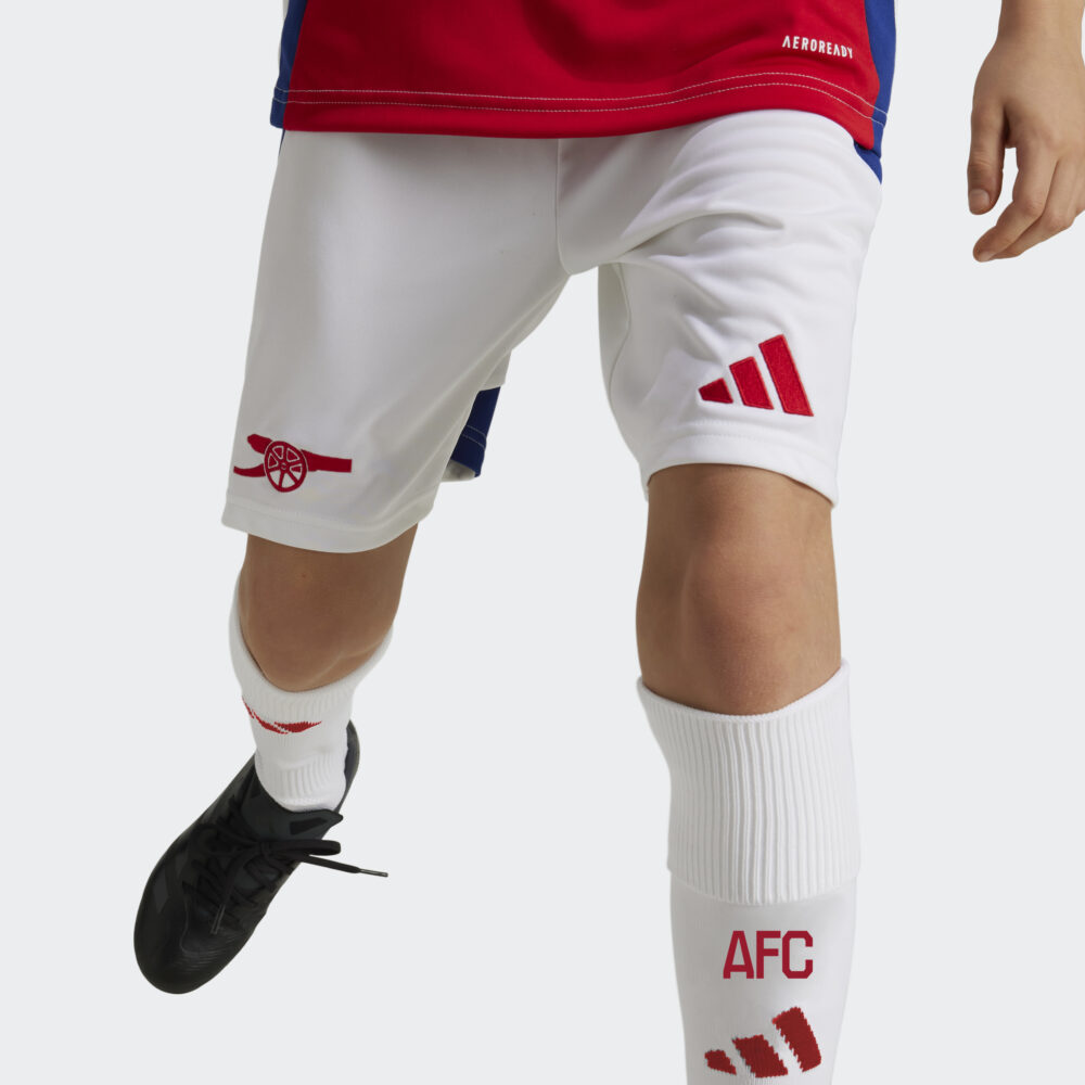 Adidas Arsenal FC Home barnastuttbuxur 24/25 - Image 3