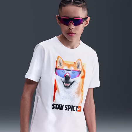 NIKE BOLUR BARNA - HUNDUR
