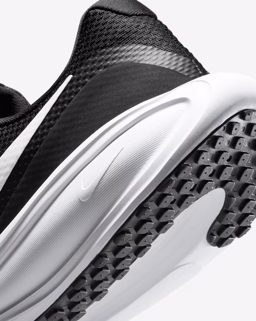 Nike - Mens Revolution 8 Shoes - Image 2