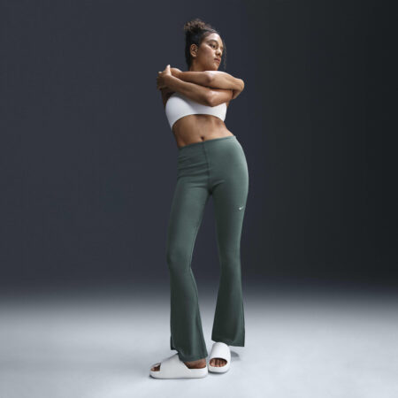 Nike Womens Sportswear Chill Knit Tight Mini-Rib Flared Grænar