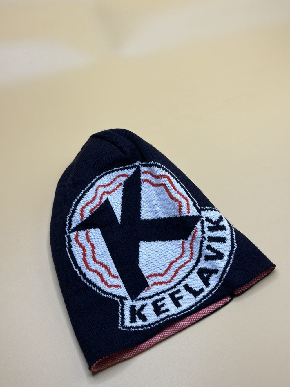 Keflavík húfa - Image 2