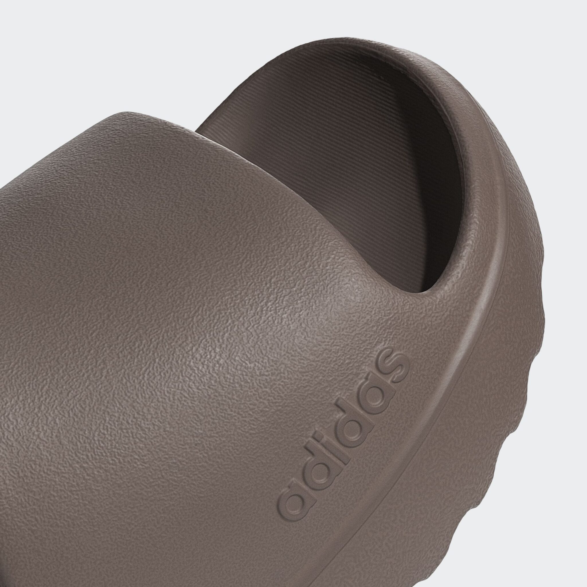 Adidas Adilette Lumia Brúnir - Image 5