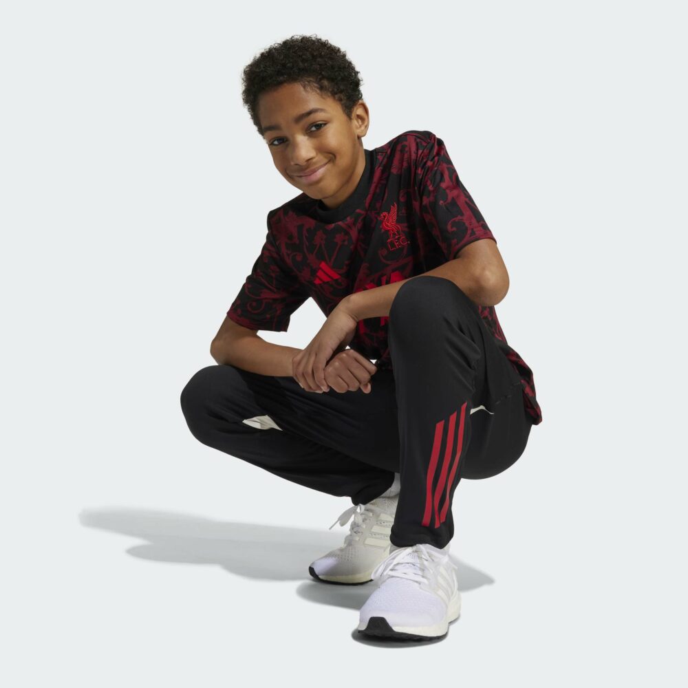 ADIDAS LIVERPOOL BARNA ÆFINGABOLUR RAUÐUR/SVARTUR - Image 2