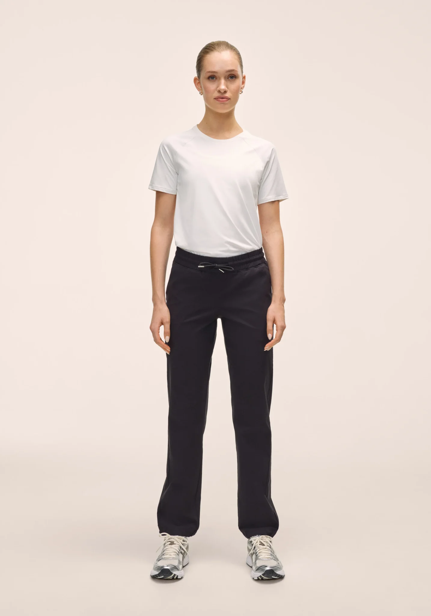 CASALL Daily Woven Pant - Black - Image 5