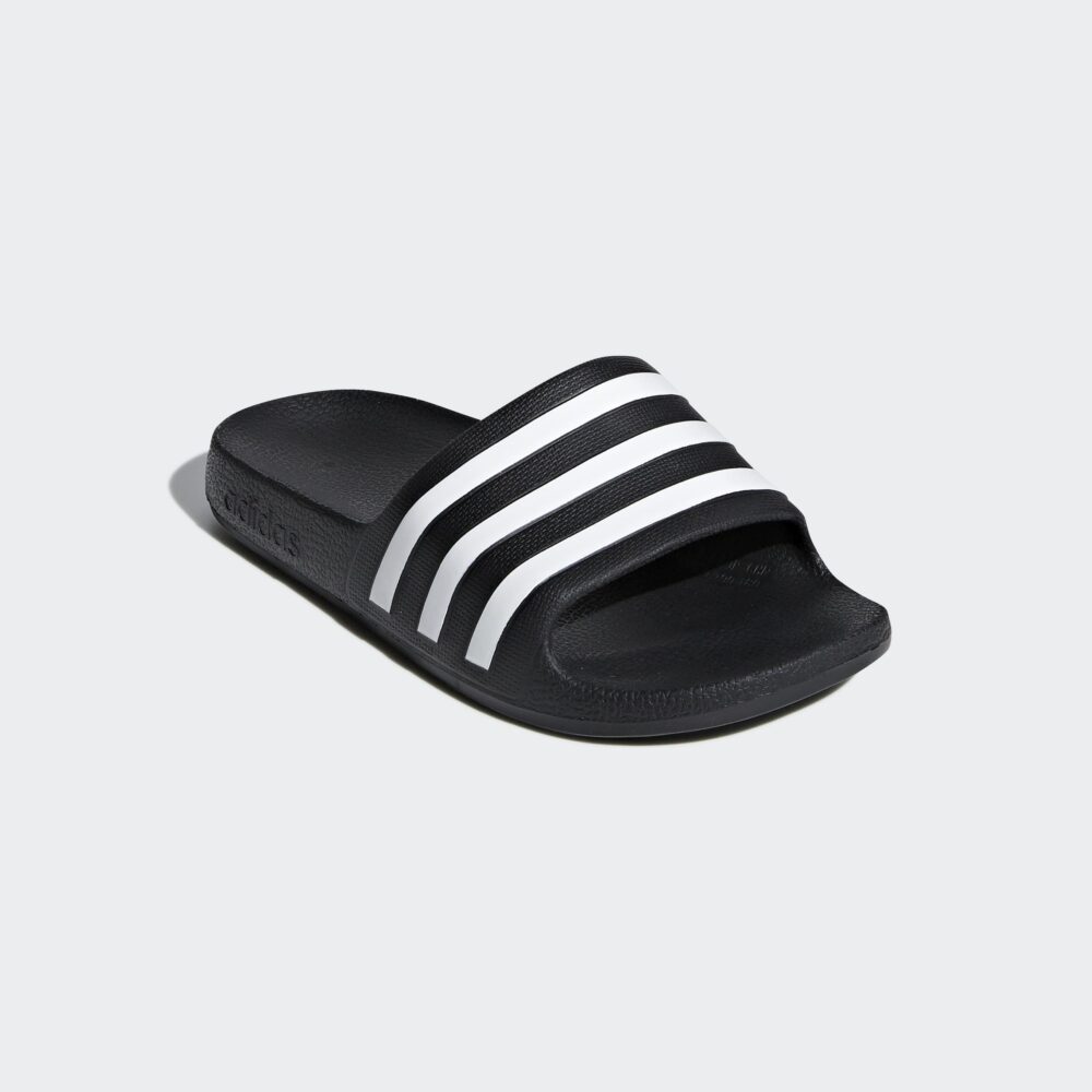 Adidas Adilette Aqua Slides Svartir Barna - Image 7