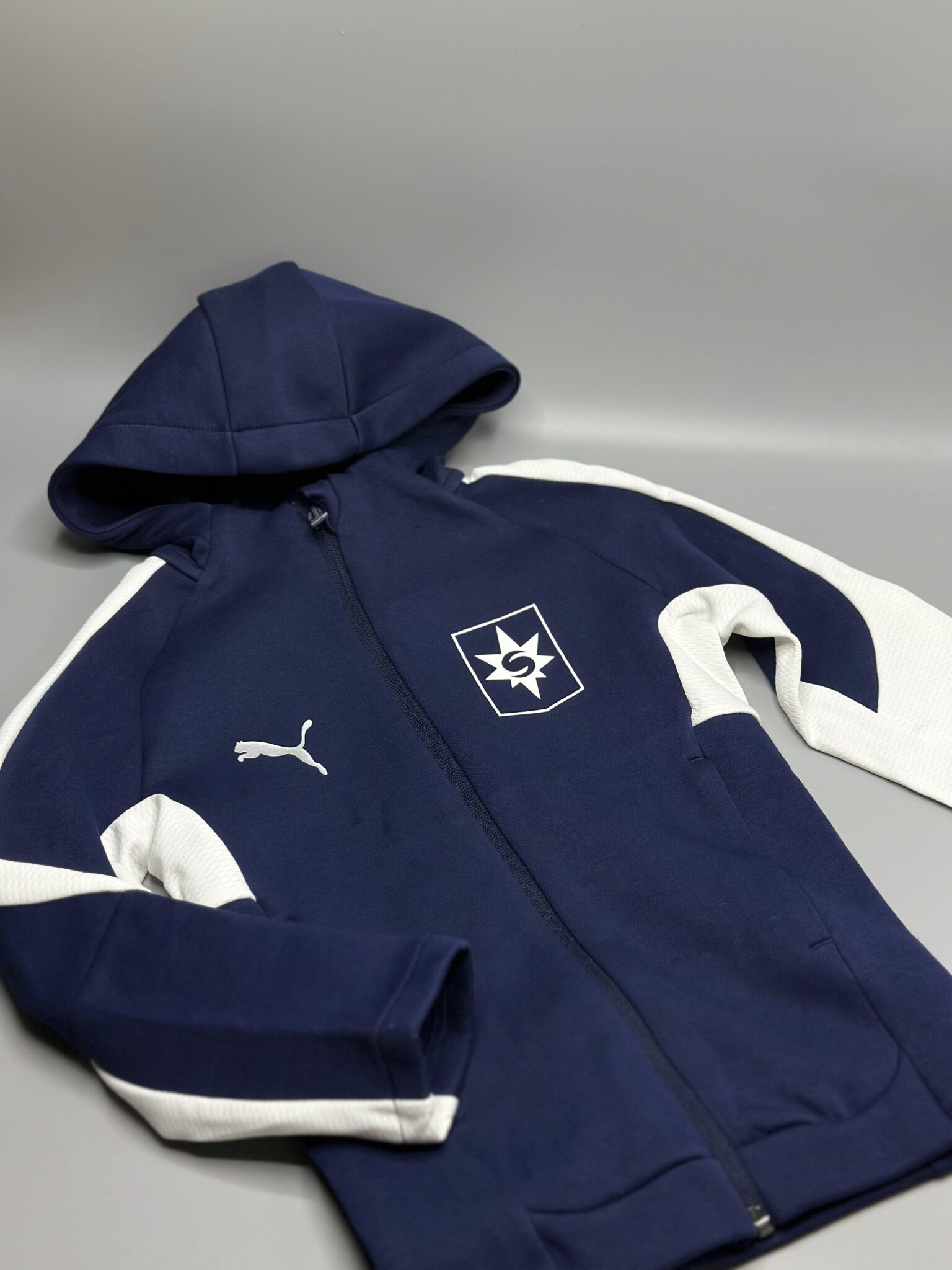 Puma Stjarnan Evo Rennd Hettupeysa Blá Barnastærðir - Image 2