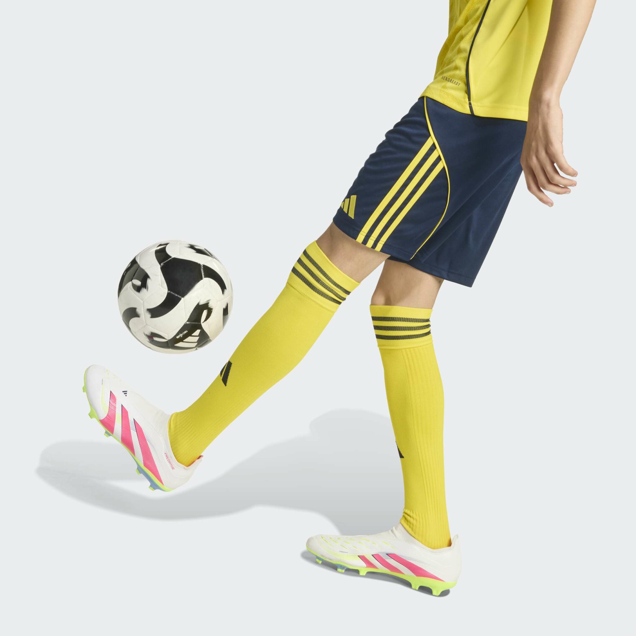 Adidas Al Nassr Home Shorts Barna 25/26 - Image 5