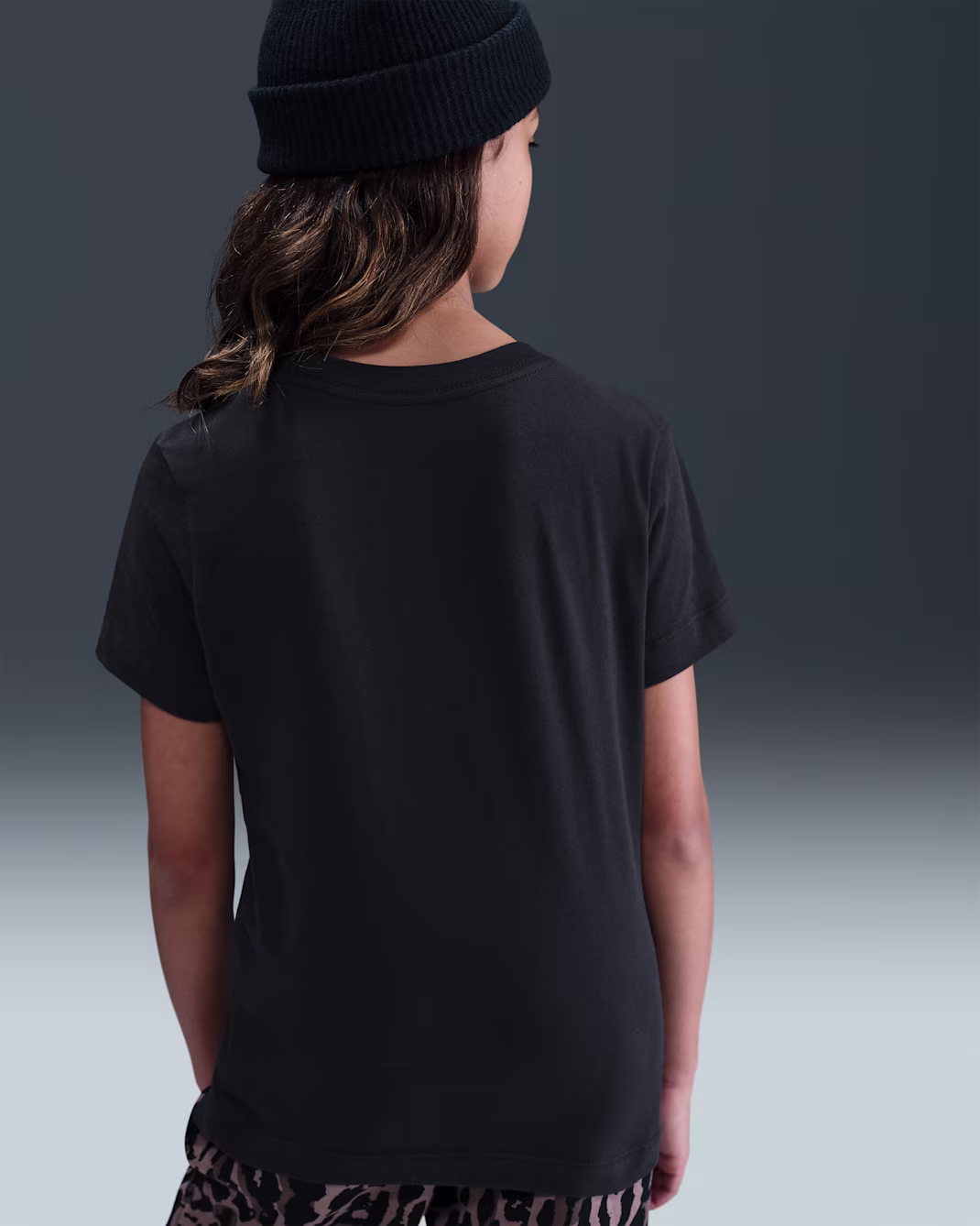 Nike Sportswear Older Kids T-Shirt - Image 4