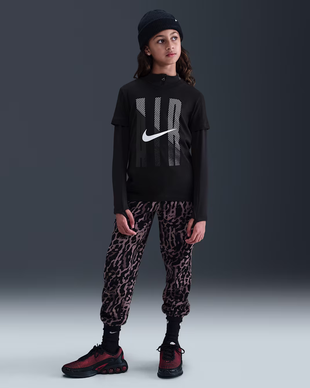 Nike Sportswear Older Kids T-Shirt - Image 2