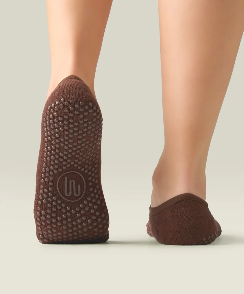 MoveActive  Gripsokkar Ballet Non Slip Grip Socks - Espresso - Image 2