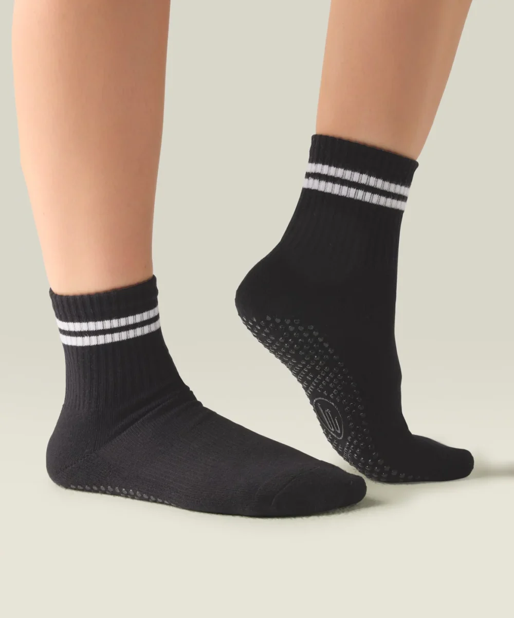 MoveActive  Gripsokkar Crew Non Slip Grip Socks - Sporty Stripe Black
