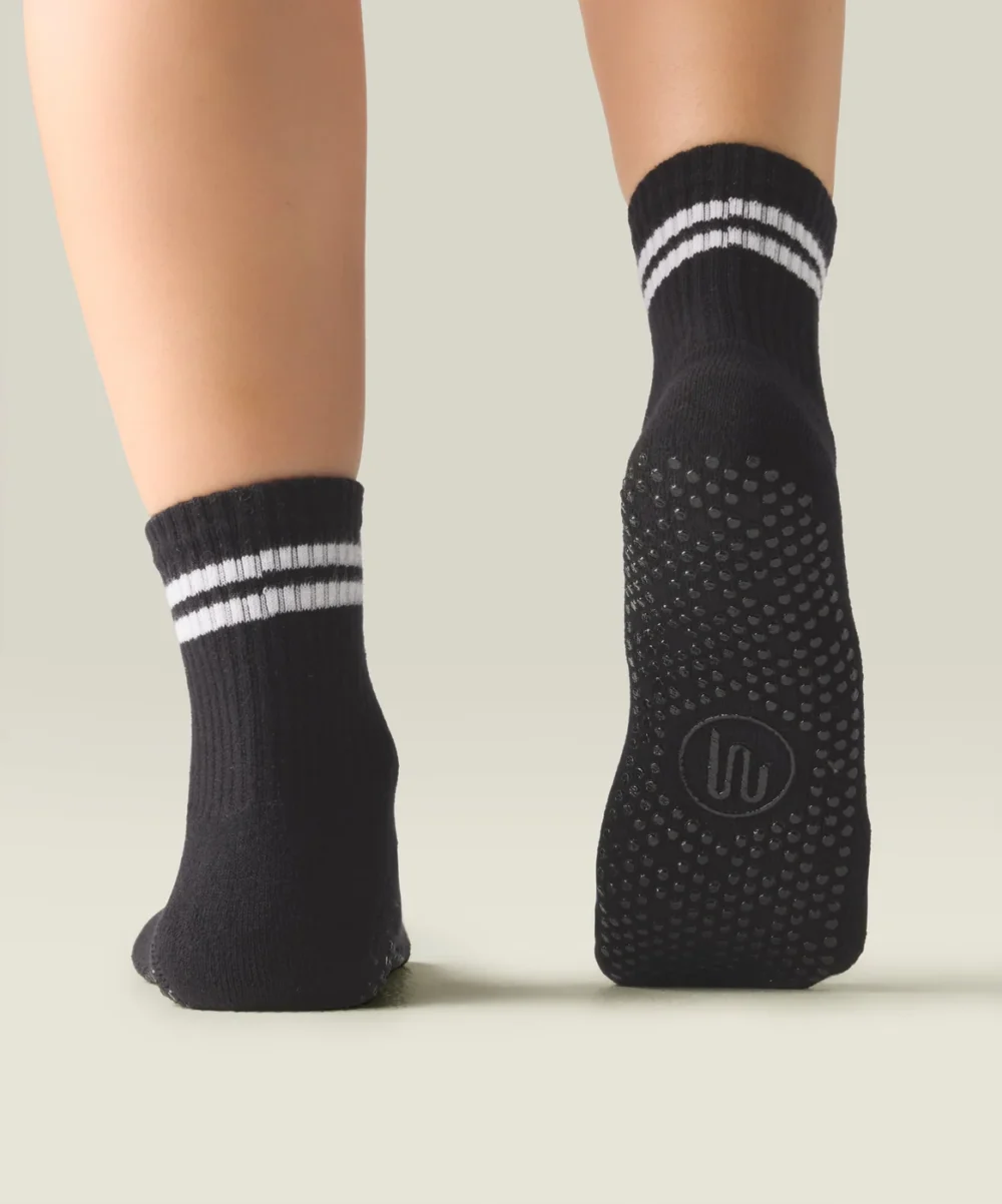 MoveActive  Gripsokkar Crew Non Slip Grip Socks - Sporty Stripe Black - Image 5