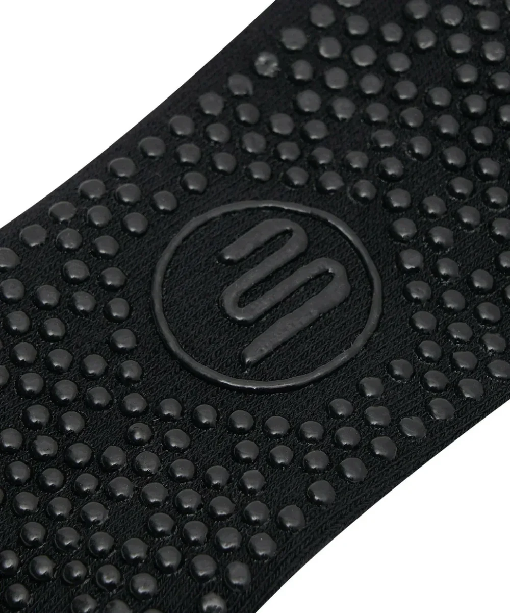 MoveActive  Gripsokkar Crew Non Slip Grip Socks - Sporty Stripe Black - Image 3