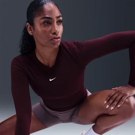 Nike One Fitted Dri-FIT LS